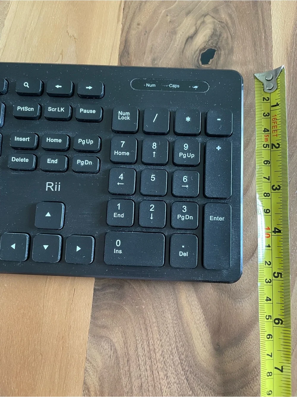 Black Slim Wireless Keyboard with Numeric Keypad
